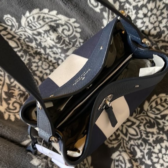 Kate Spade Marti Small Bucket Bag Even Stripe Blazer Blue - Picture 14 of 16